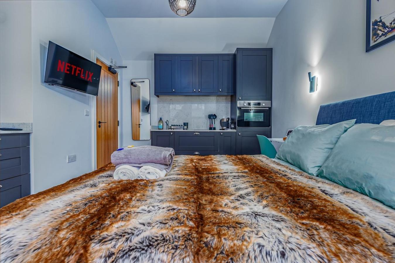 Balloon Residence: Modern Serviced Accomodation Бристоль Экстерьер фото